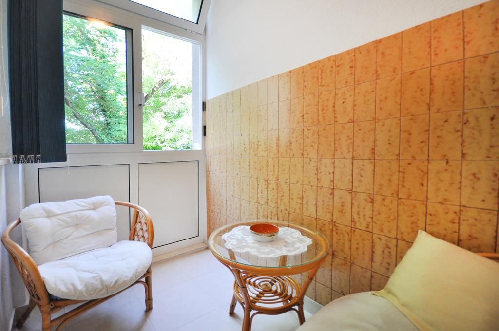 Downtown Apartment Durdica สปลิท ภายนอก รูปภาพ